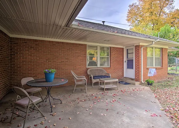Holiday home Ranch-style - 2 Miles To Philbrook Museum! *